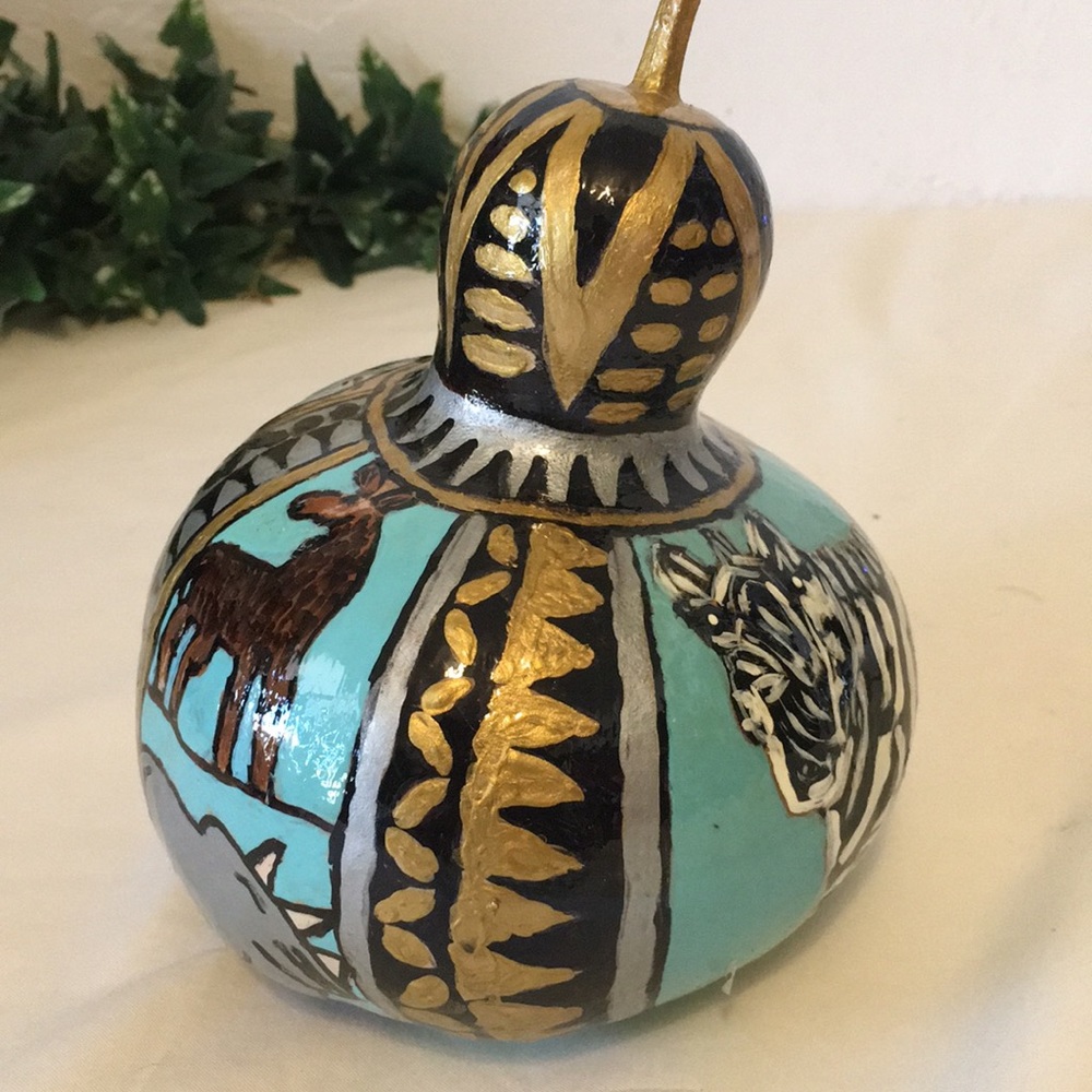 Hand painted Gourd - Picture 6 of 9